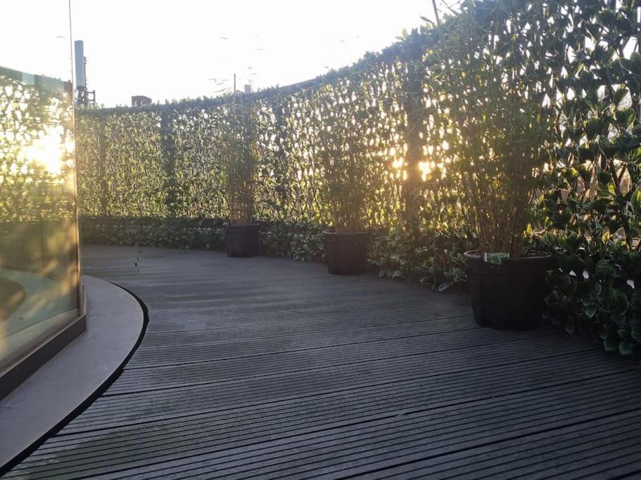 Apartment Panoramic Pondview Penthouse London